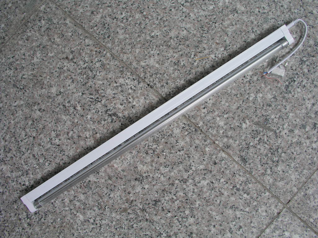 (image for) T5, 1 FT,4.5W LED tube w/fixture for Cabinet & Cove, 12V or 24V - Click Image to Close