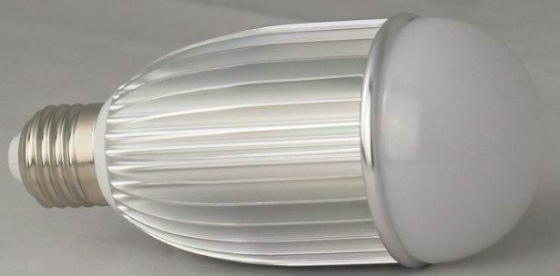 (image for) E27, G60, 12 Watt led bulbs using 3014 SMD LED, Milky glass - Click Image to Close