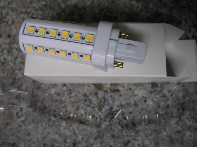 (image for) G24q-1, 4 Pin, 6W LED bulbs CFL replacement, Warm white, 85~265V - Click Image to Close