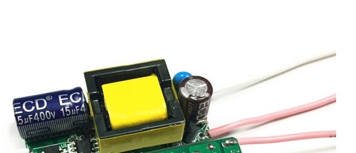 (image for) 0.3A, DC 21-65V LED driver Efficiency 0.89 PF>0.6 AC100-277V - Click Image to Close